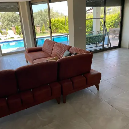 Villa Luxe Tekerbrothers *