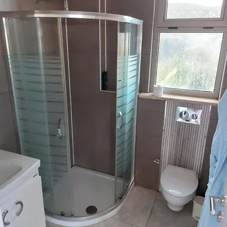 Villa Luxe Tekerbrothers